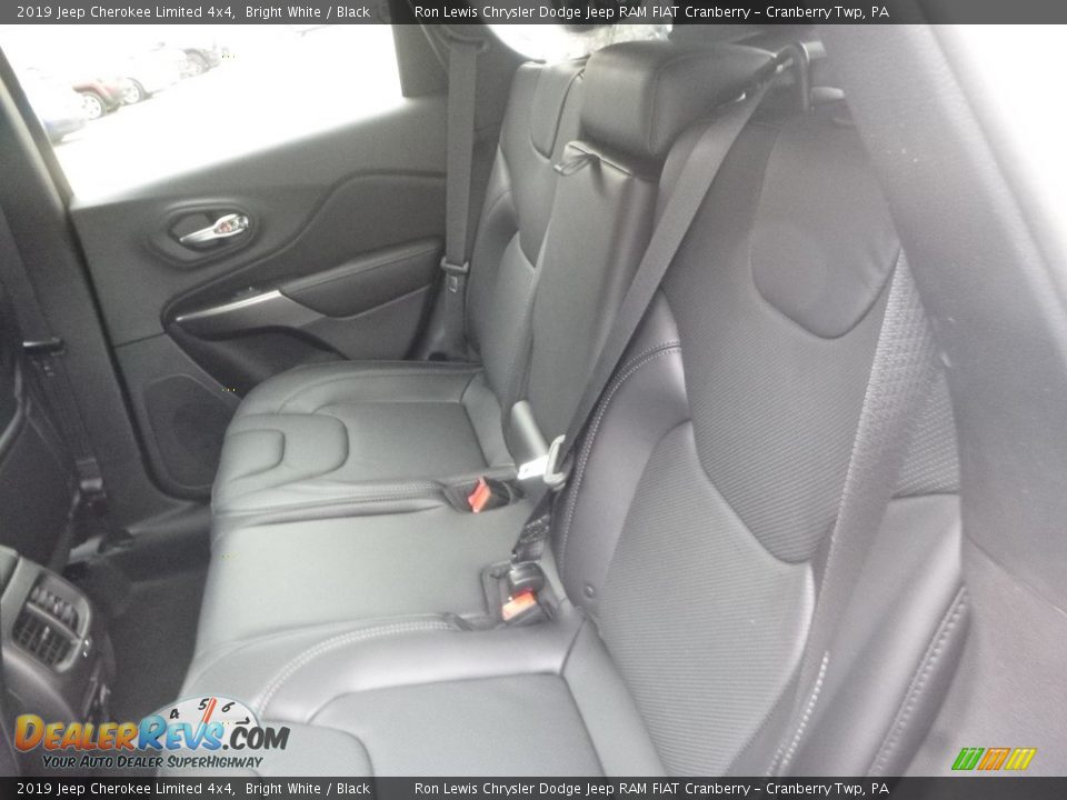 2019 Jeep Cherokee Limited 4x4 Bright White / Black Photo #12