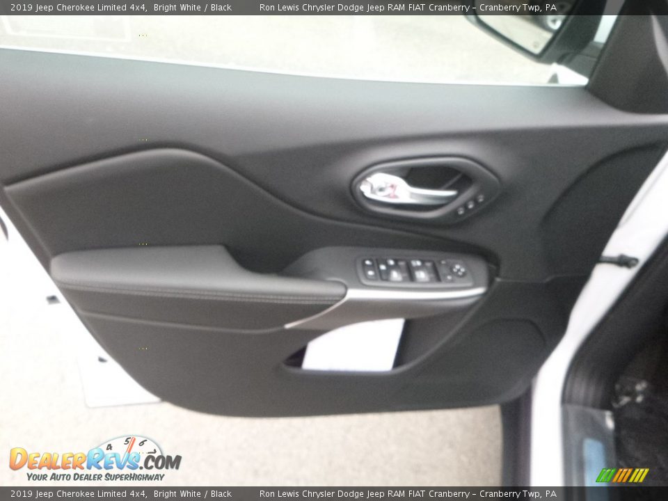 2019 Jeep Cherokee Limited 4x4 Bright White / Black Photo #13