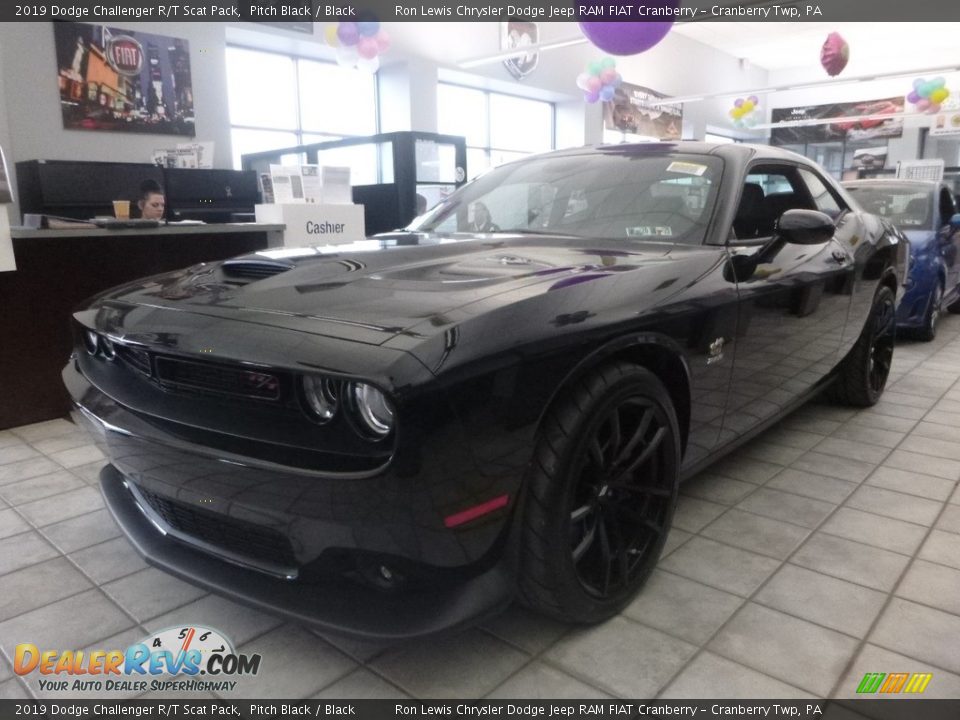 2019 Dodge Challenger R/T Scat Pack Pitch Black / Black Photo #2