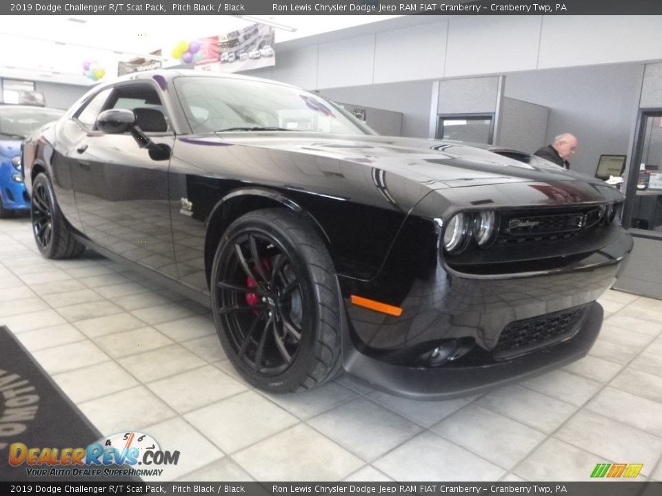 2019 Dodge Challenger R/T Scat Pack Pitch Black / Black Photo #7