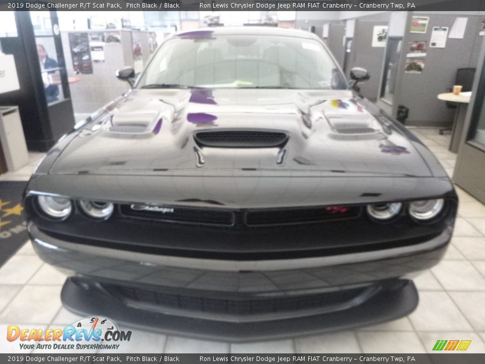 2019 Dodge Challenger R/T Scat Pack Pitch Black / Black Photo #8
