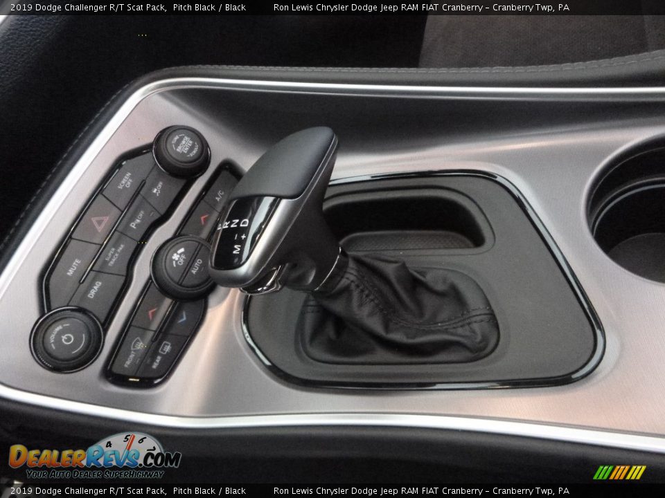 2019 Dodge Challenger R/T Scat Pack Pitch Black / Black Photo #19