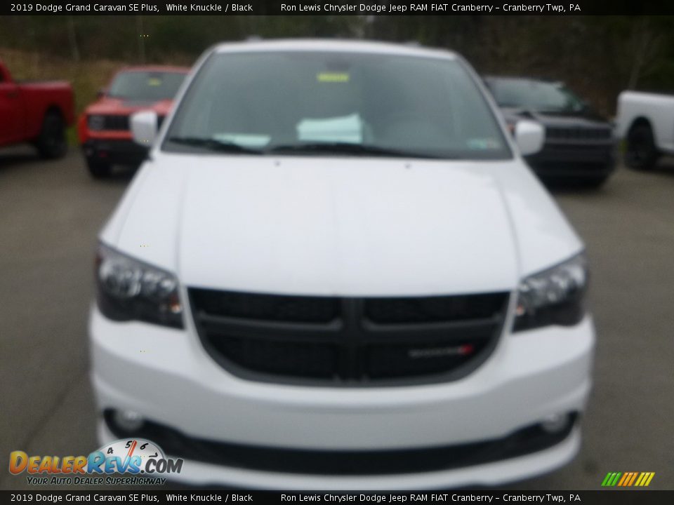 2019 Dodge Grand Caravan SE Plus White Knuckle / Black Photo #9