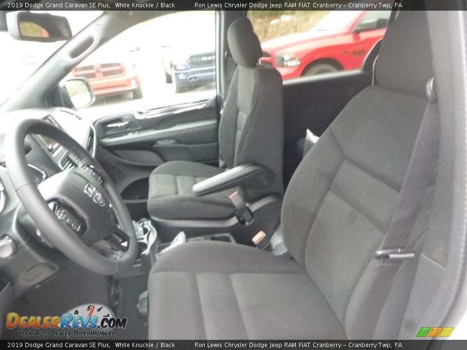 2019 Dodge Grand Caravan SE Plus White Knuckle / Black Photo #16
