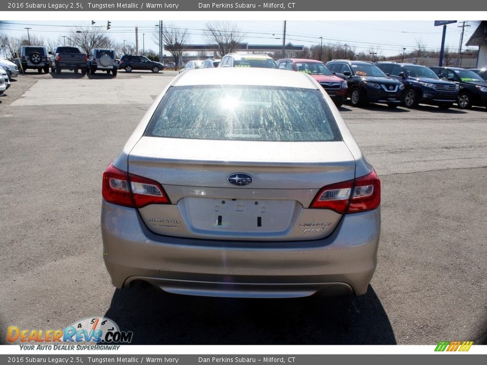 2016 Subaru Legacy 2.5i Tungsten Metallic / Warm Ivory Photo #6