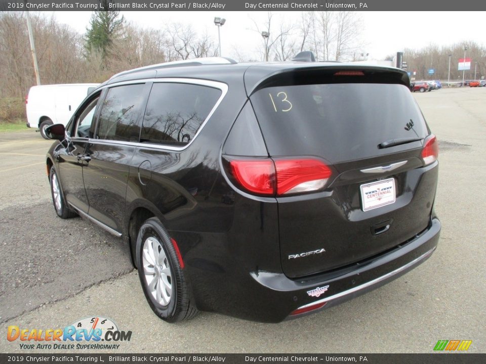 2019 Chrysler Pacifica Touring L Brilliant Black Crystal Pearl / Black/Alloy Photo #3