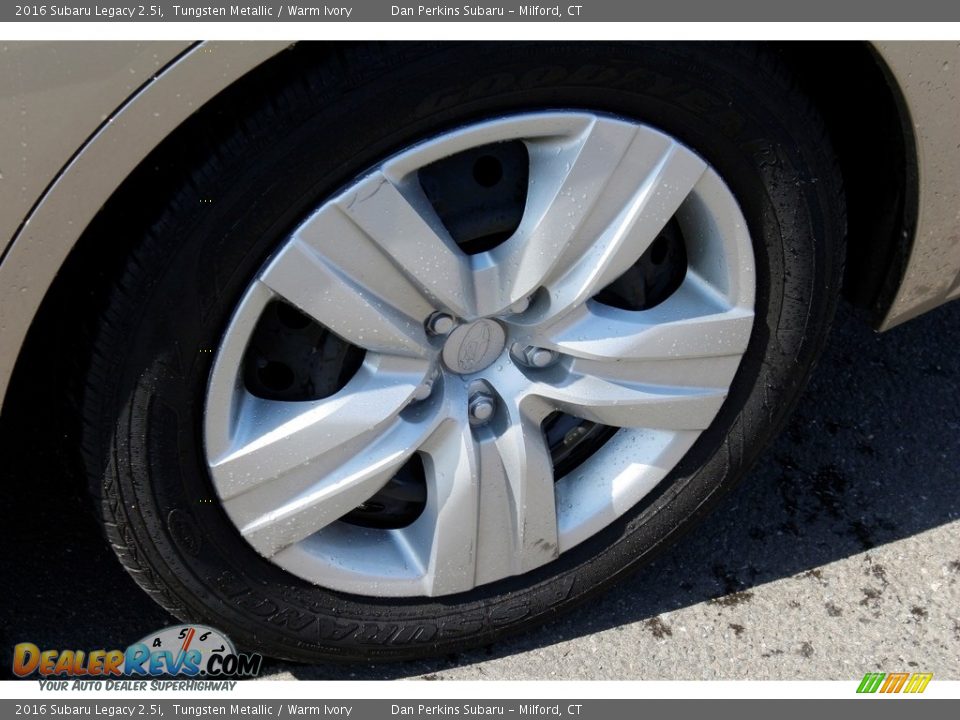 2016 Subaru Legacy 2.5i Tungsten Metallic / Warm Ivory Photo #23