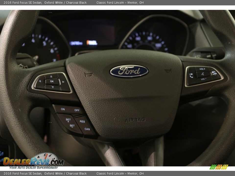 2016 Ford Focus SE Sedan Oxford White / Charcoal Black Photo #7