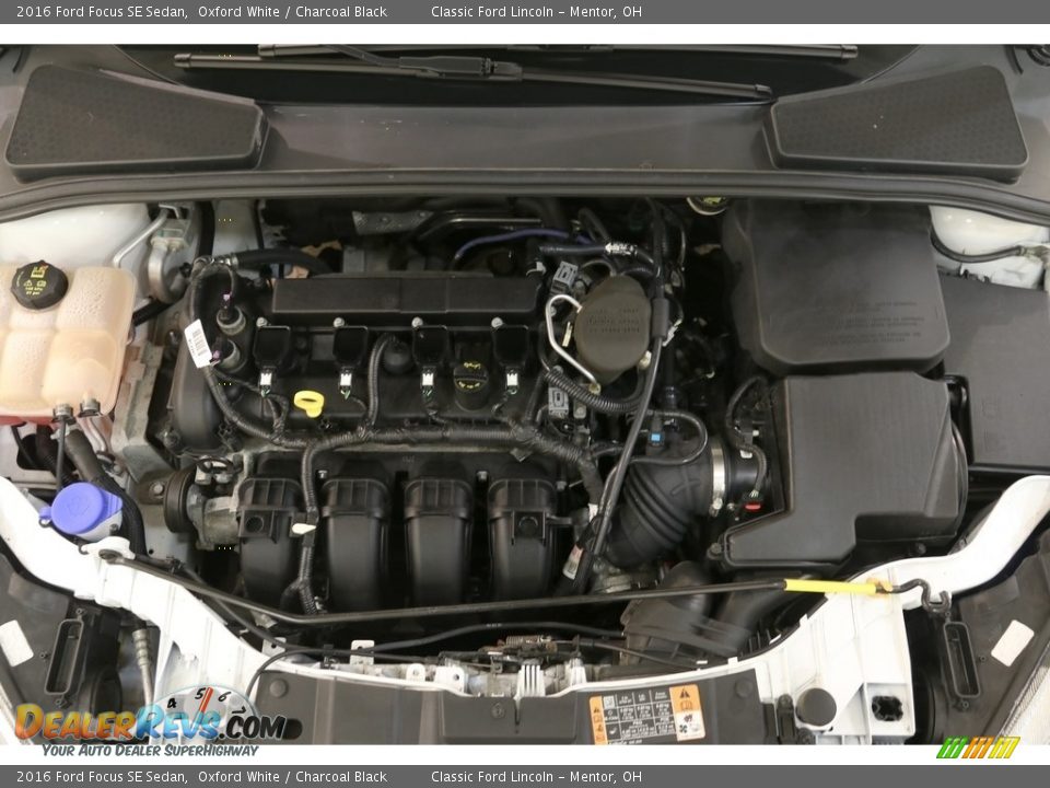 2016 Ford Focus SE Sedan Oxford White / Charcoal Black Photo #18
