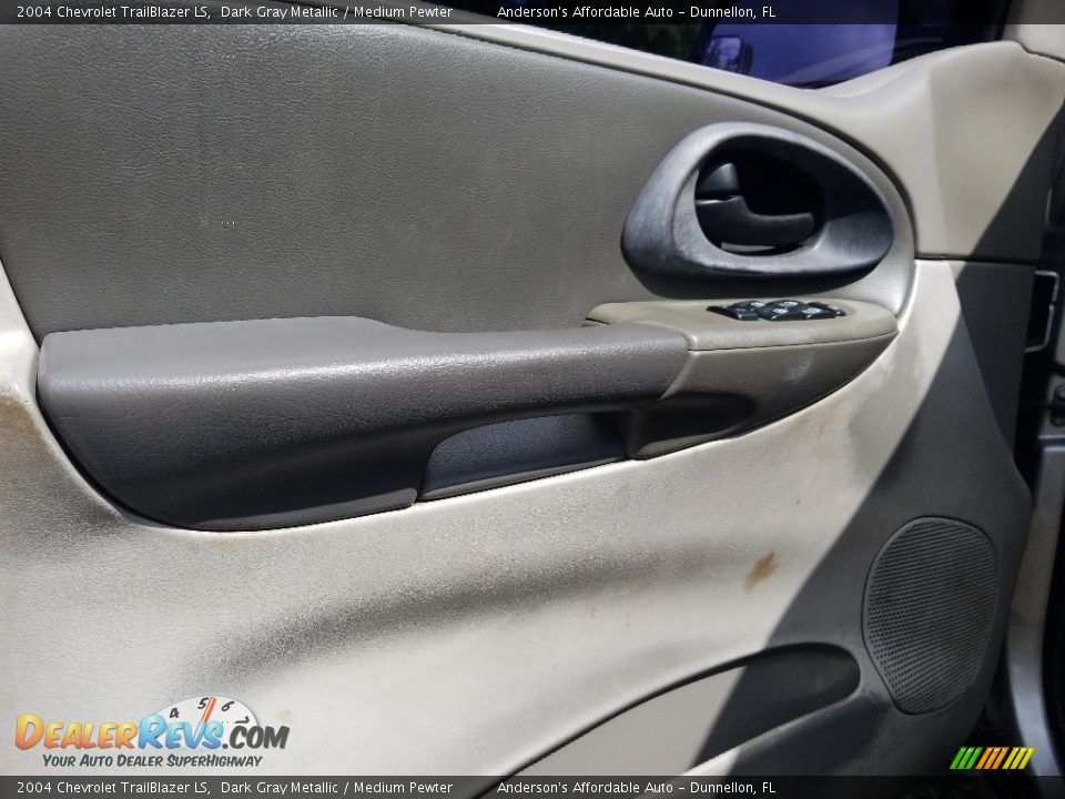 2004 Chevrolet TrailBlazer LS Dark Gray Metallic / Medium Pewter Photo #9