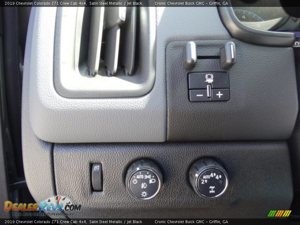2019 Chevrolet Colorado Z71 Crew Cab 4x4 Satin Steel Metallic / Jet Black Photo #15