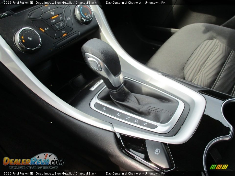 2016 Ford Fusion SE Deep Impact Blue Metallic / Charcoal Black Photo #24