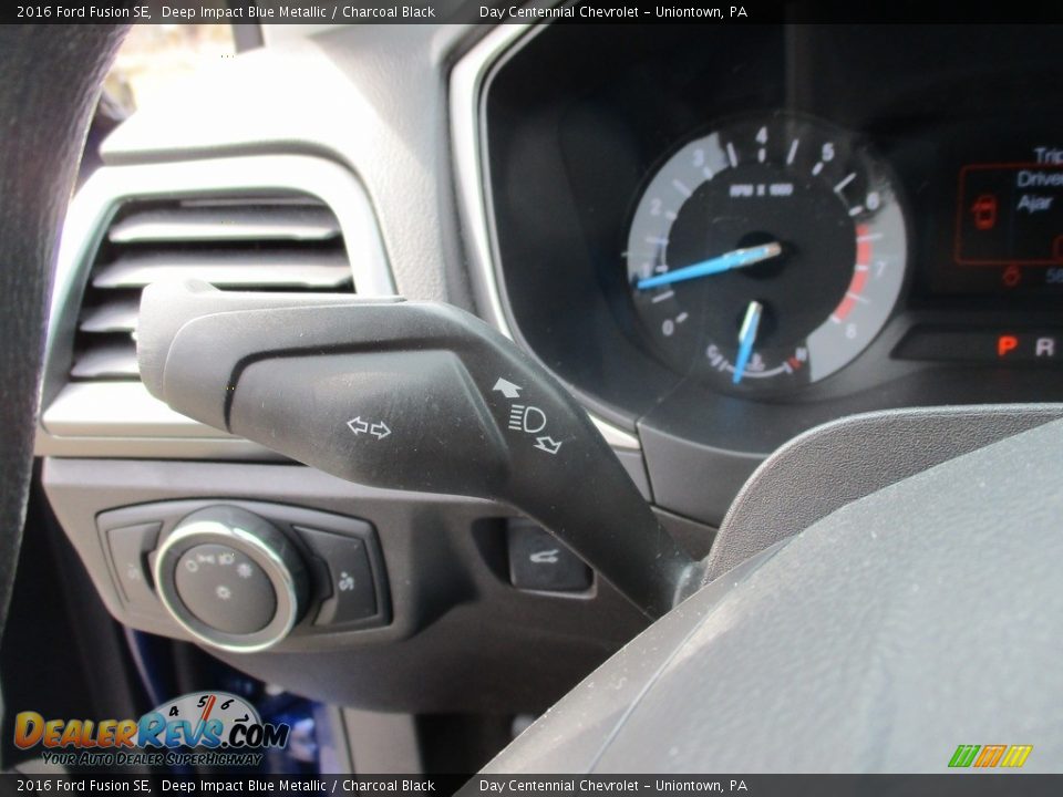 2016 Ford Fusion SE Deep Impact Blue Metallic / Charcoal Black Photo #36
