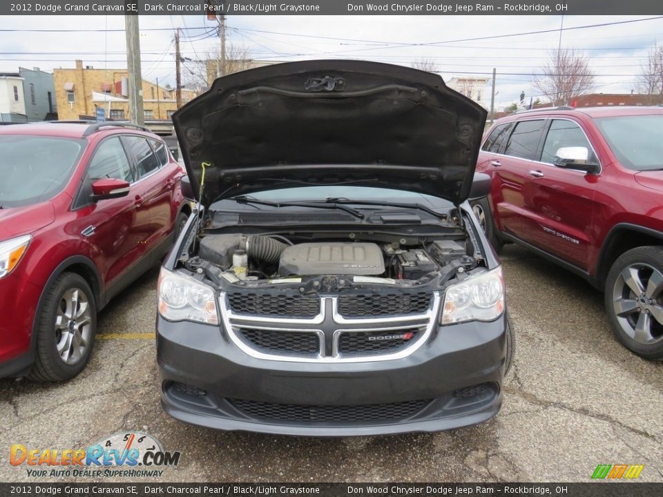 2012 Dodge Grand Caravan SE Dark Charcoal Pearl / Black/Light Graystone Photo #5