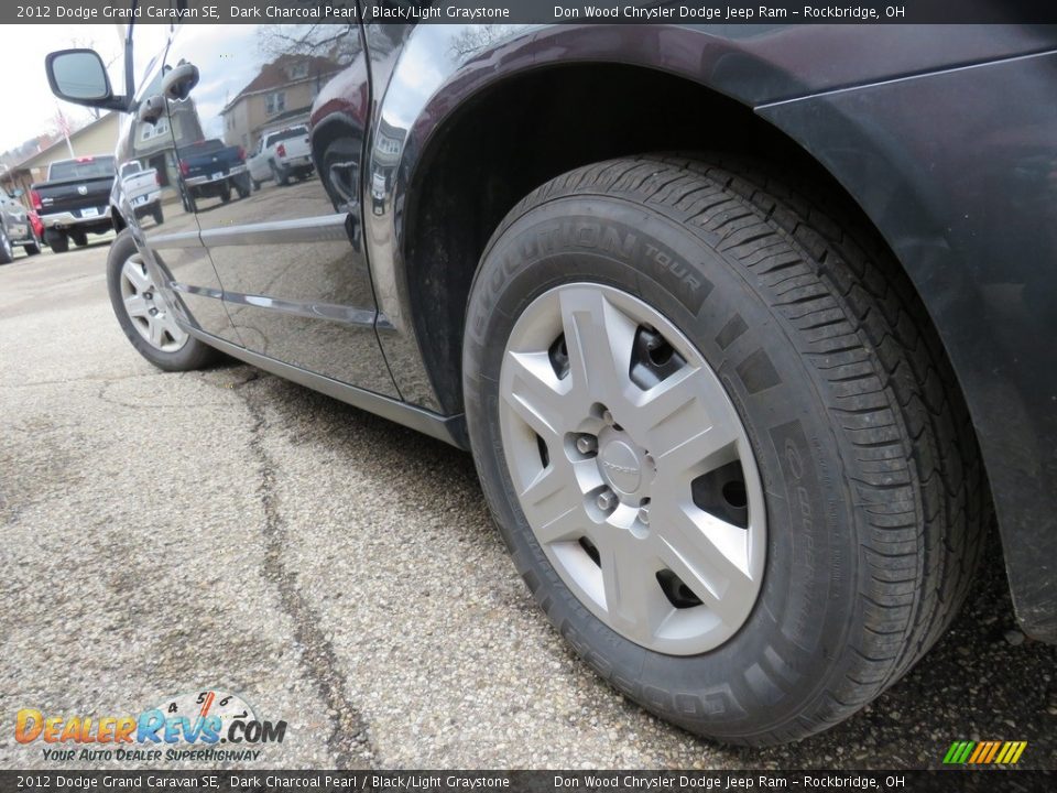2012 Dodge Grand Caravan SE Dark Charcoal Pearl / Black/Light Graystone Photo #8