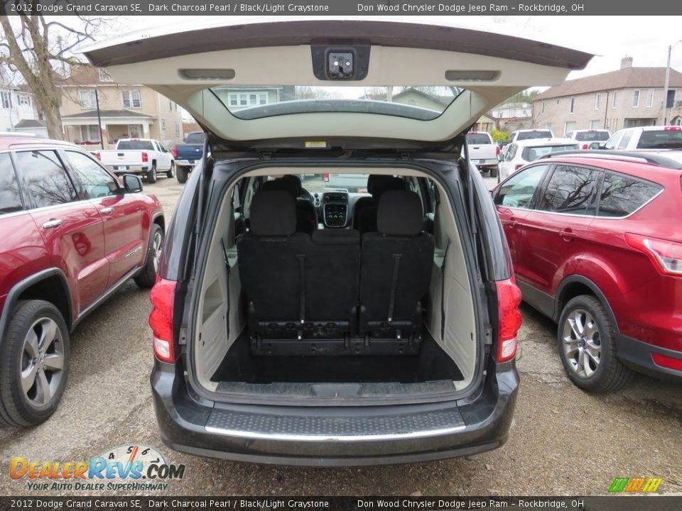 2012 Dodge Grand Caravan SE Dark Charcoal Pearl / Black/Light Graystone Photo #11