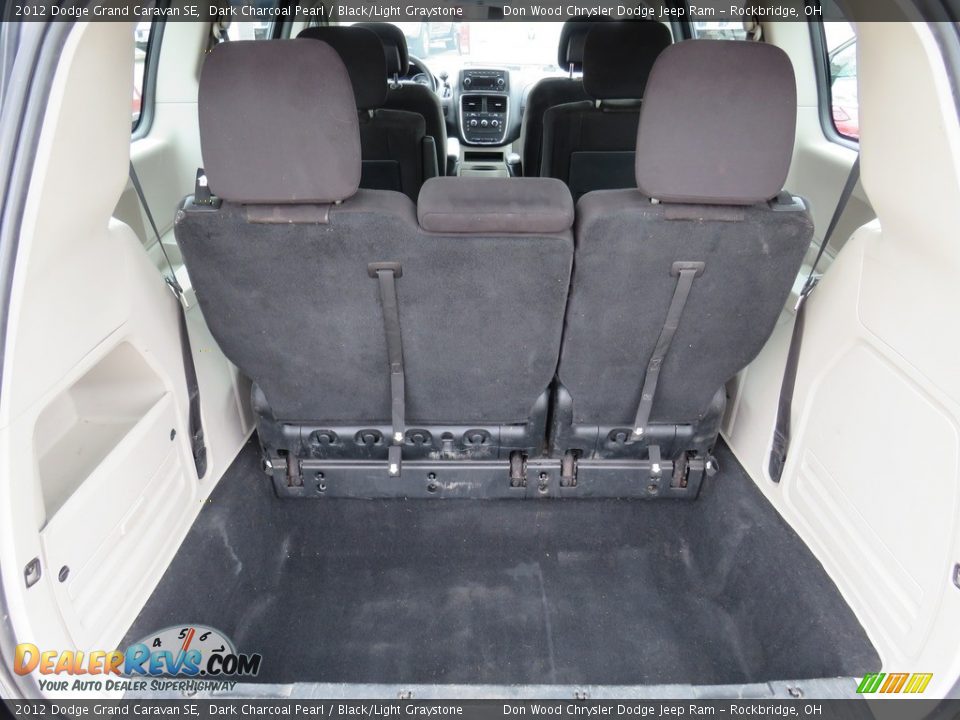 2012 Dodge Grand Caravan SE Dark Charcoal Pearl / Black/Light Graystone Photo #12