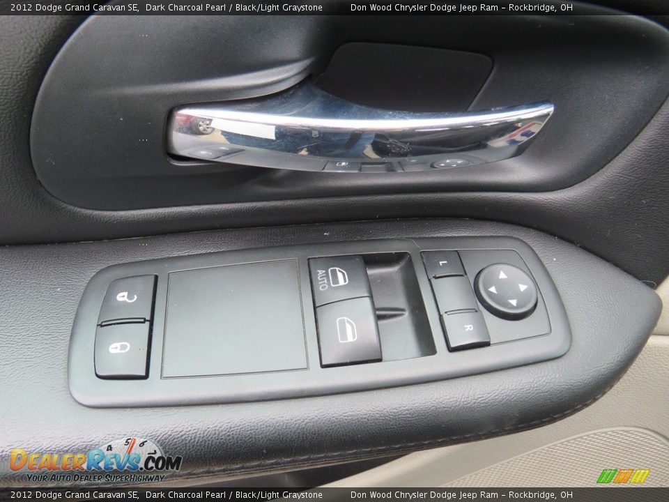 2012 Dodge Grand Caravan SE Dark Charcoal Pearl / Black/Light Graystone Photo #18
