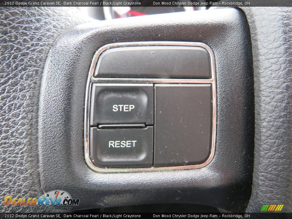 2012 Dodge Grand Caravan SE Dark Charcoal Pearl / Black/Light Graystone Photo #24
