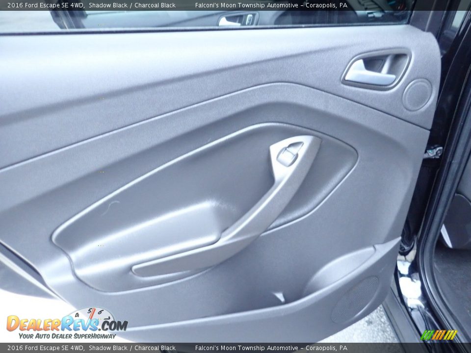 2016 Ford Escape SE 4WD Shadow Black / Charcoal Black Photo #18