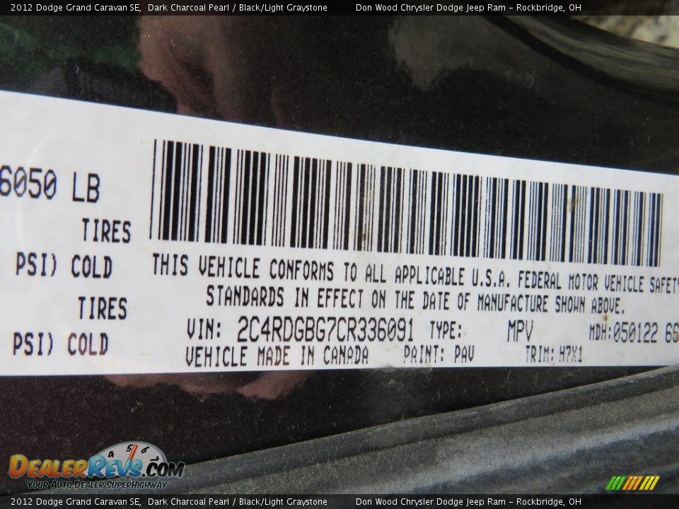 2012 Dodge Grand Caravan SE Dark Charcoal Pearl / Black/Light Graystone Photo #36