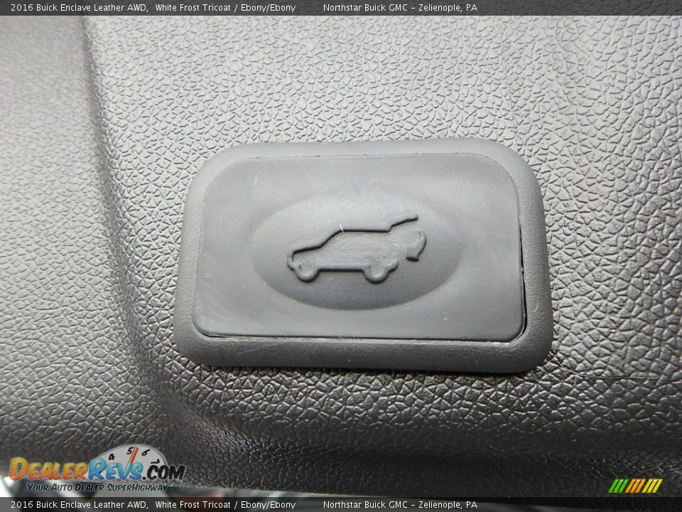2016 Buick Enclave Leather AWD White Frost Tricoat / Ebony/Ebony Photo #13
