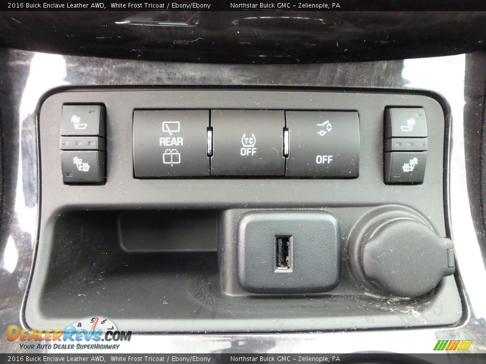 2016 Buick Enclave Leather AWD White Frost Tricoat / Ebony/Ebony Photo #28