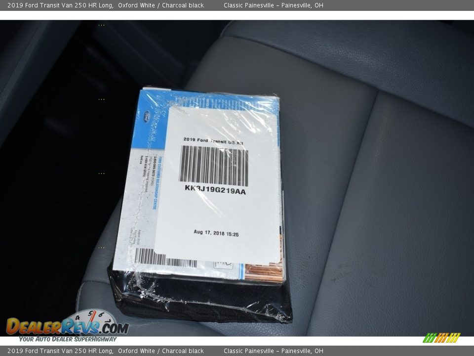 2019 Ford Transit Van 250 HR Long Oxford White / Charcoal black Photo #18