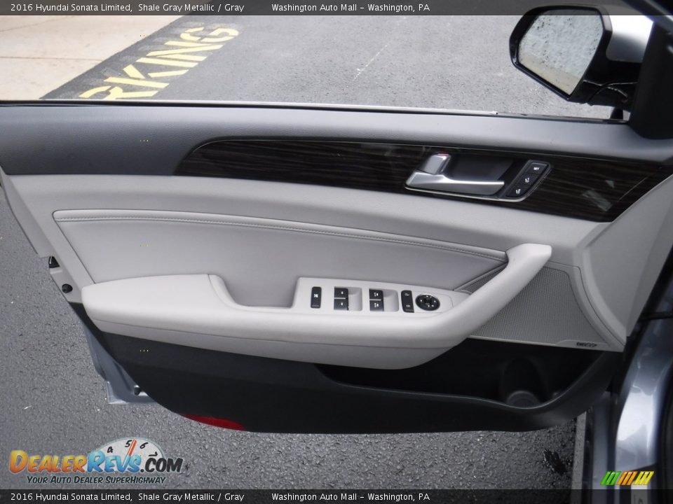 2016 Hyundai Sonata Limited Shale Gray Metallic / Gray Photo #12