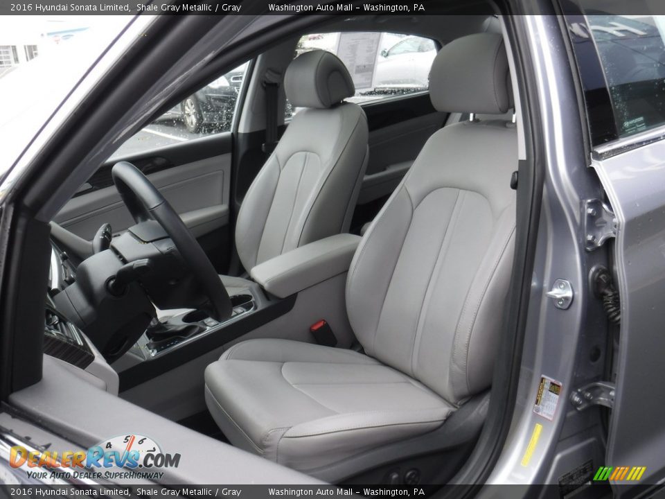 2016 Hyundai Sonata Limited Shale Gray Metallic / Gray Photo #17
