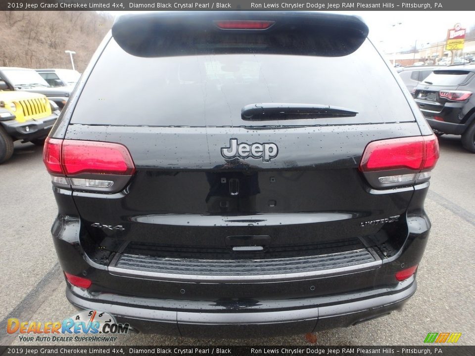 2019 Jeep Grand Cherokee Limited 4x4 Diamond Black Crystal Pearl / Black Photo #4