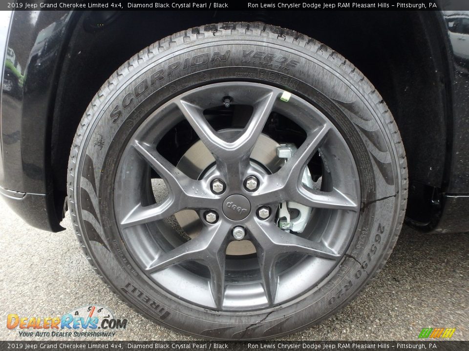 2019 Jeep Grand Cherokee Limited 4x4 Diamond Black Crystal Pearl / Black Photo #10