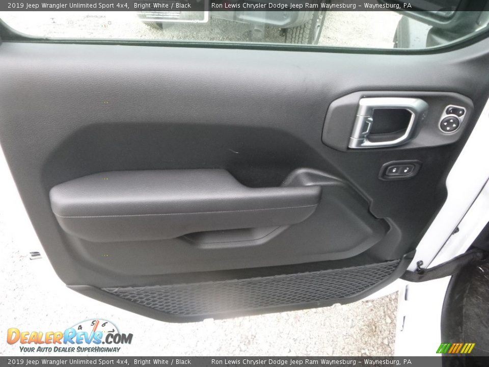 2019 Jeep Wrangler Unlimited Sport 4x4 Bright White / Black Photo #13