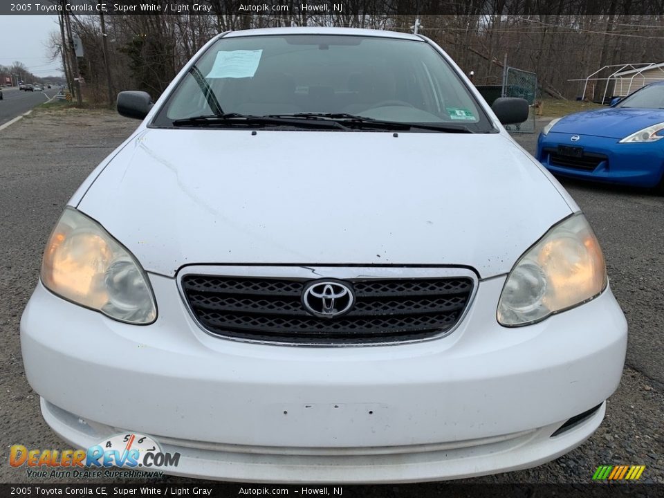 2005 Toyota Corolla CE Super White / Light Gray Photo #8