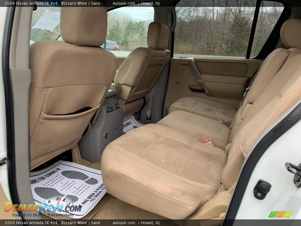2004 Nissan Armada SE 4x4 Blizzard White / Sand Photo #10