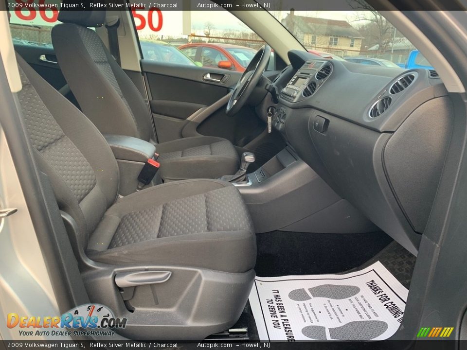 2009 Volkswagen Tiguan S Reflex Silver Metallic / Charcoal Photo #11