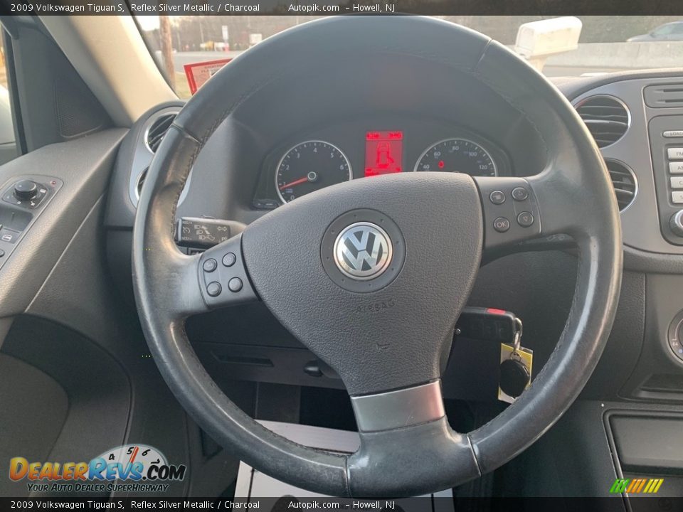 2009 Volkswagen Tiguan S Reflex Silver Metallic / Charcoal Photo #14