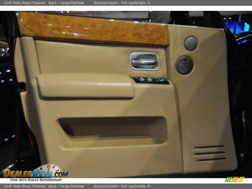 2005 Rolls-Royce Phantom Black / Cacao/Oatmeal Photo #9