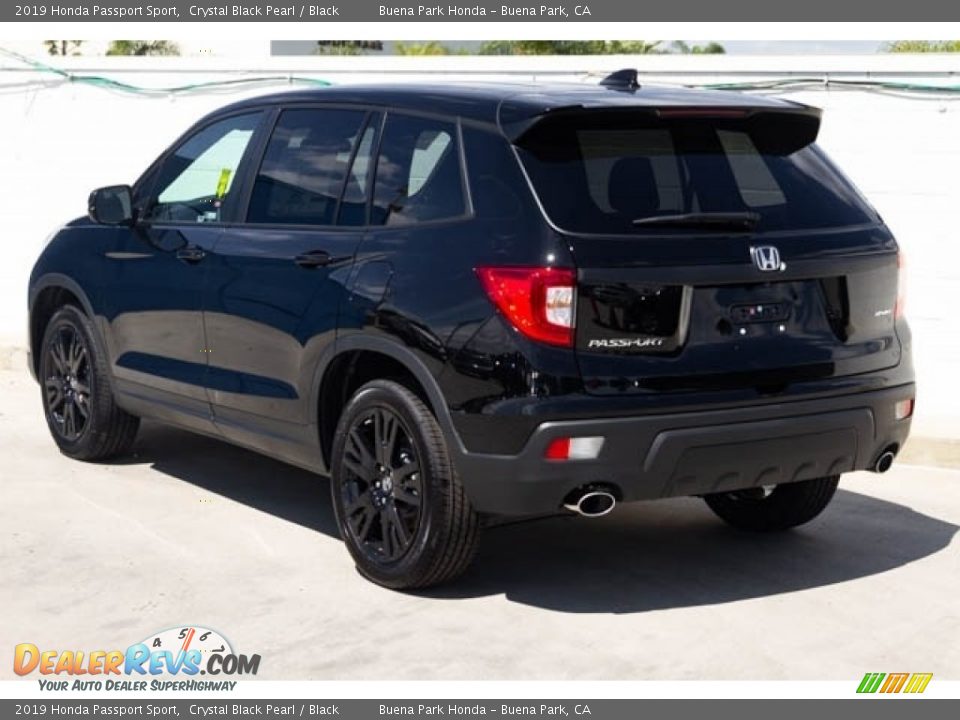 2019 Honda Passport Sport Crystal Black Pearl / Black Photo #2
