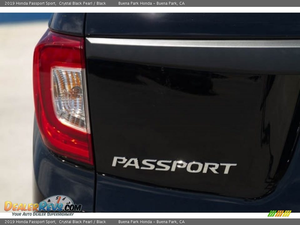 2019 Honda Passport Sport Crystal Black Pearl / Black Photo #6