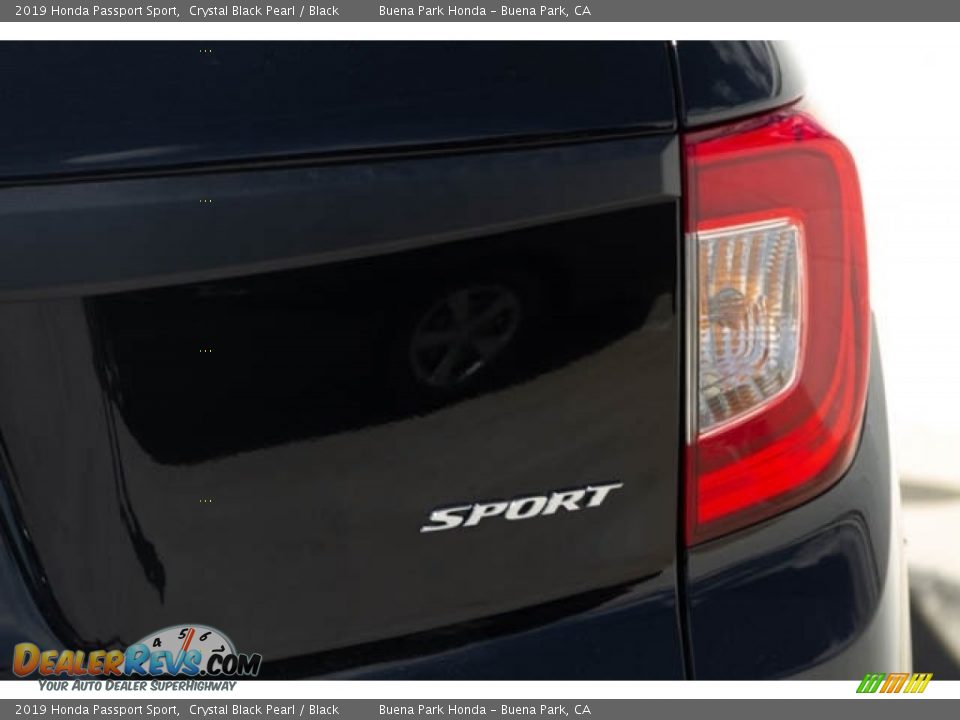 2019 Honda Passport Sport Crystal Black Pearl / Black Photo #7