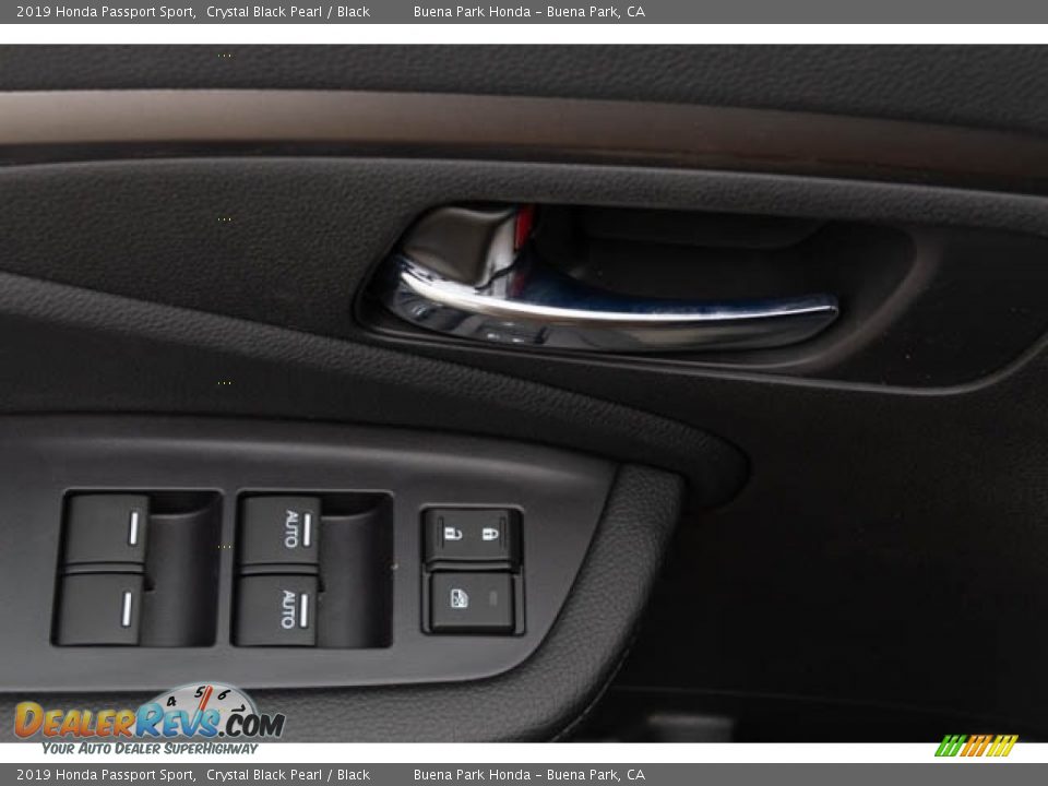 2019 Honda Passport Sport Crystal Black Pearl / Black Photo #15