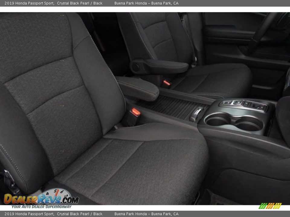 2019 Honda Passport Sport Crystal Black Pearl / Black Photo #33