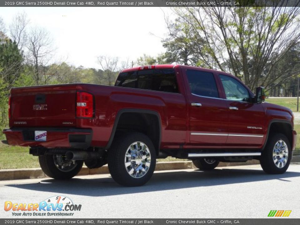 2019 GMC Sierra 2500HD Denali Crew Cab 4WD Red Quartz Tintcoat / Jet Black Photo #3