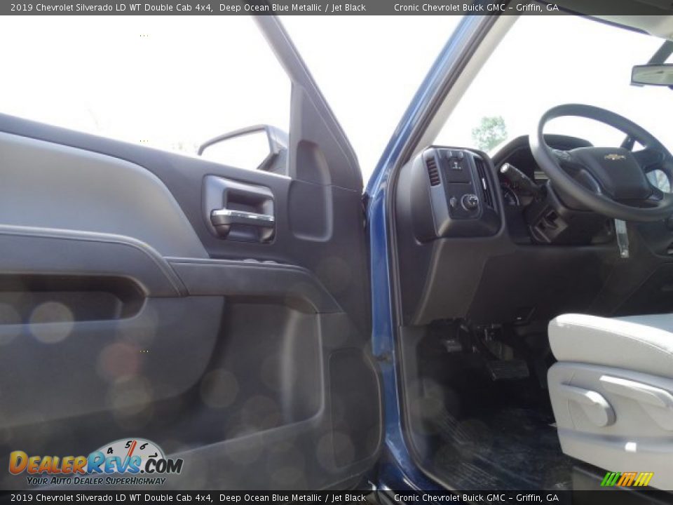 2019 Chevrolet Silverado LD WT Double Cab 4x4 Deep Ocean Blue Metallic / Jet Black Photo #12