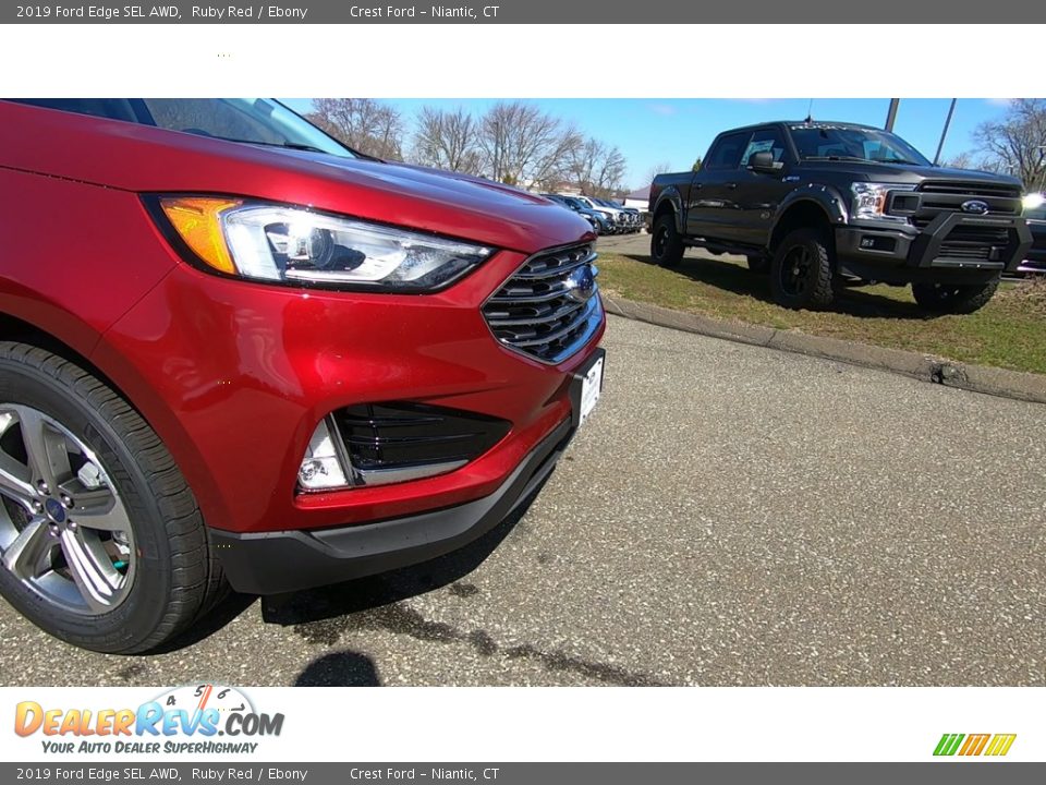 2019 Ford Edge SEL AWD Ruby Red / Ebony Photo #28