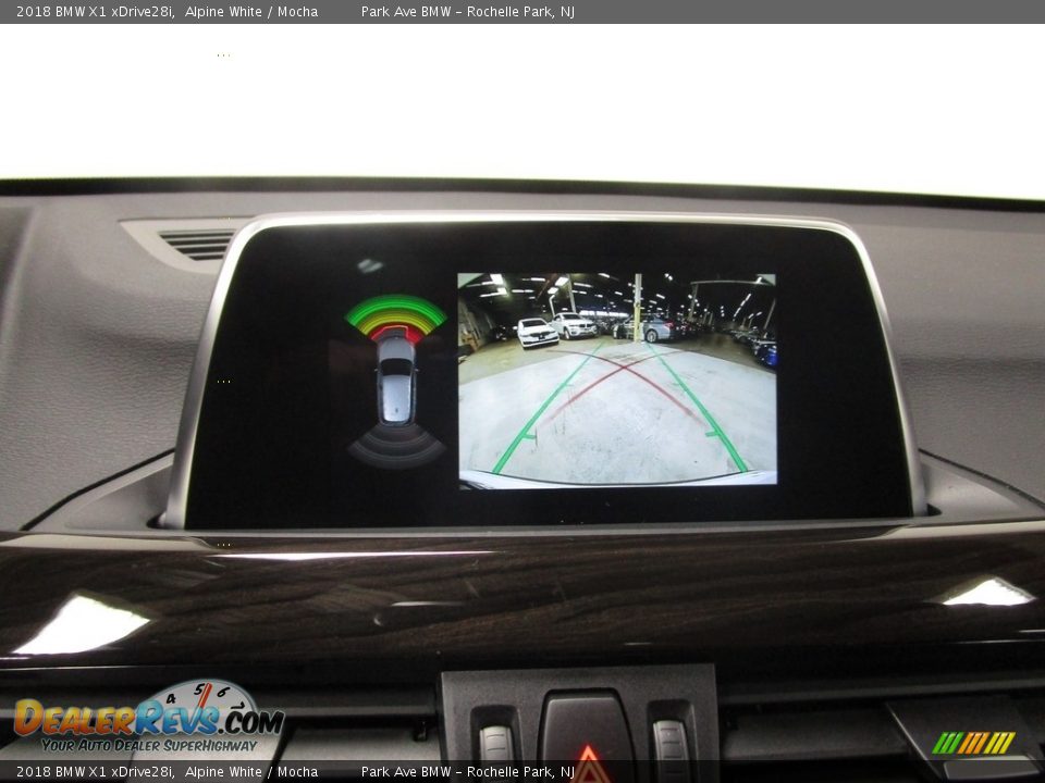 2018 BMW X1 xDrive28i Alpine White / Mocha Photo #23