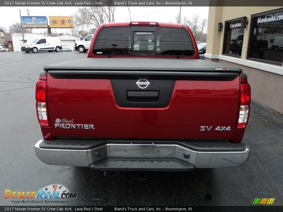 2017 Nissan Frontier SV Crew Cab 4x4 Lava Red / Steel Photo #24