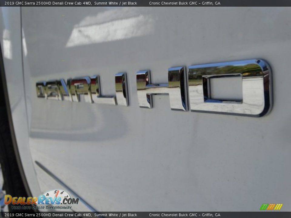 2019 GMC Sierra 2500HD Denali Crew Cab 4WD Summit White / Jet Black Photo #12