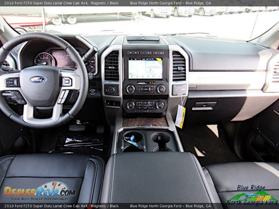 2019 Ford F250 Super Duty Lariat Crew Cab 4x4 Magnetic / Black Photo #16